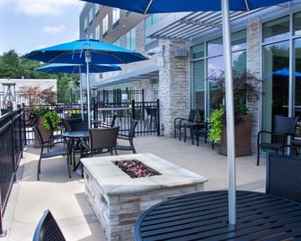 Holiday Inn Express & Suites Tuscaloosa East By IHG - Cottondale - Патіо