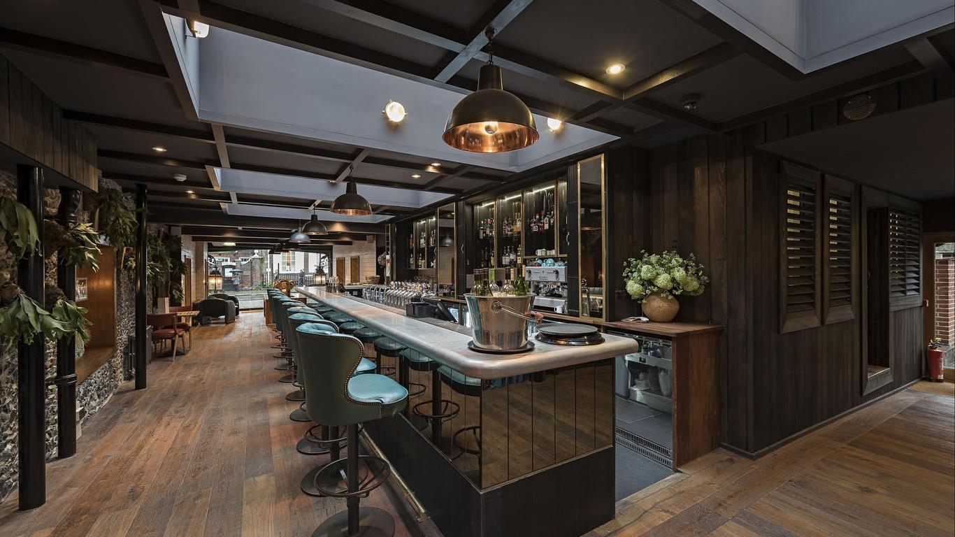 ذا فالستاف إن كانتربري