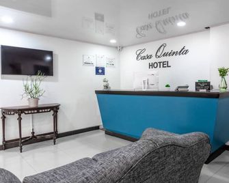 Casa Quinta Hotel Embajada - בוגוטה - דלפק קבלה