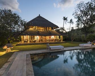 Puri Ganesha Villas - Gerokgak - Edificio