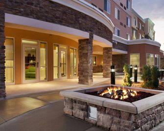 Courtyard by Marriott Des Moines Ankeny - Ankeny - Bygning