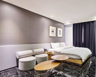 Seesun Hotel Gimpo Airport - Seúl - Habitación