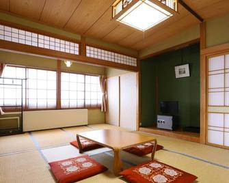New Yokote - Yamanouchi - Comedor