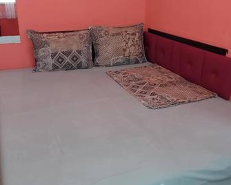 Top Center Apartment and Rooms Varna - Varna - Camera da letto
