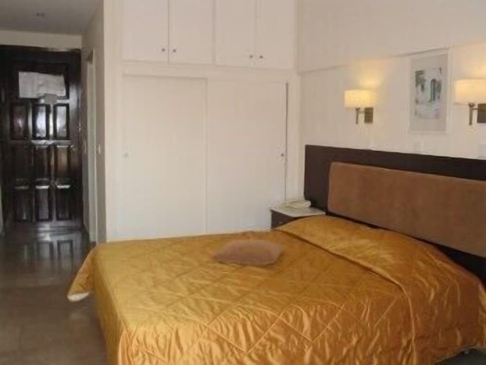 فايستوس هوتل