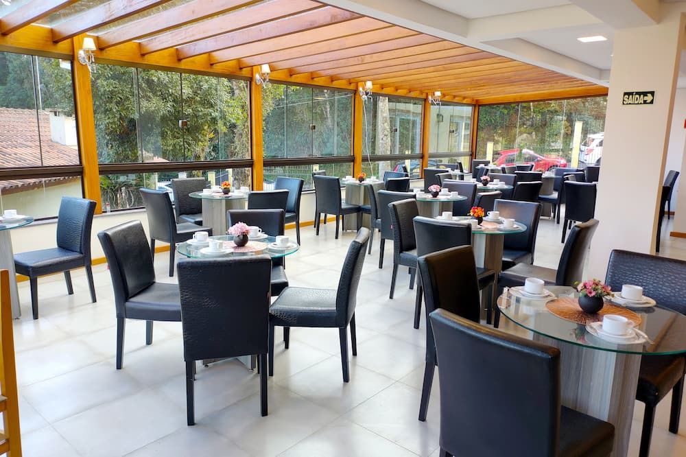 Hotel Golden Hills - קאנלה - מסעדה