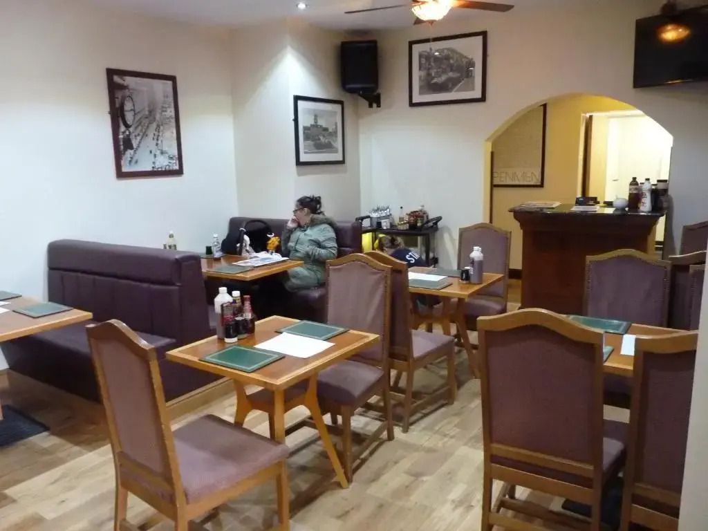 Shanahans B&B with Sports Bar - בירמינגהם - מסעדה