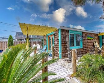 Cape Fear at Island Breeze of CB - Carolina Beach - Building