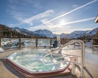 Heidelberg Inn - June Lake