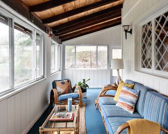 Cozy Creekside Cabin minutes from Belleayre, Hunter, Phoenicia, Woodstock - Shandaken - Sufragerie