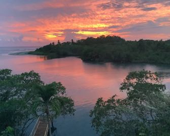 Casa Caletas Boutique Hotel - Puerto Coyote - Outdoors view