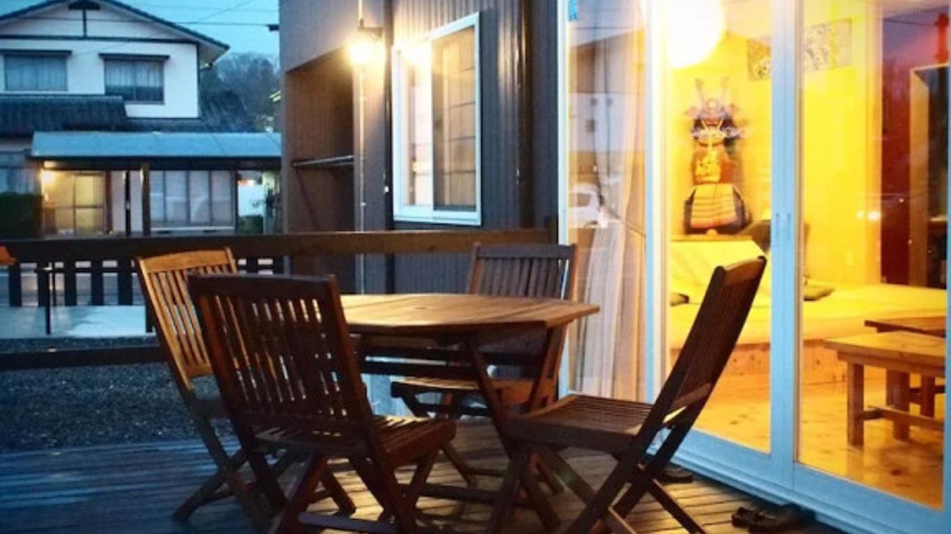 Aso Base Backpackers