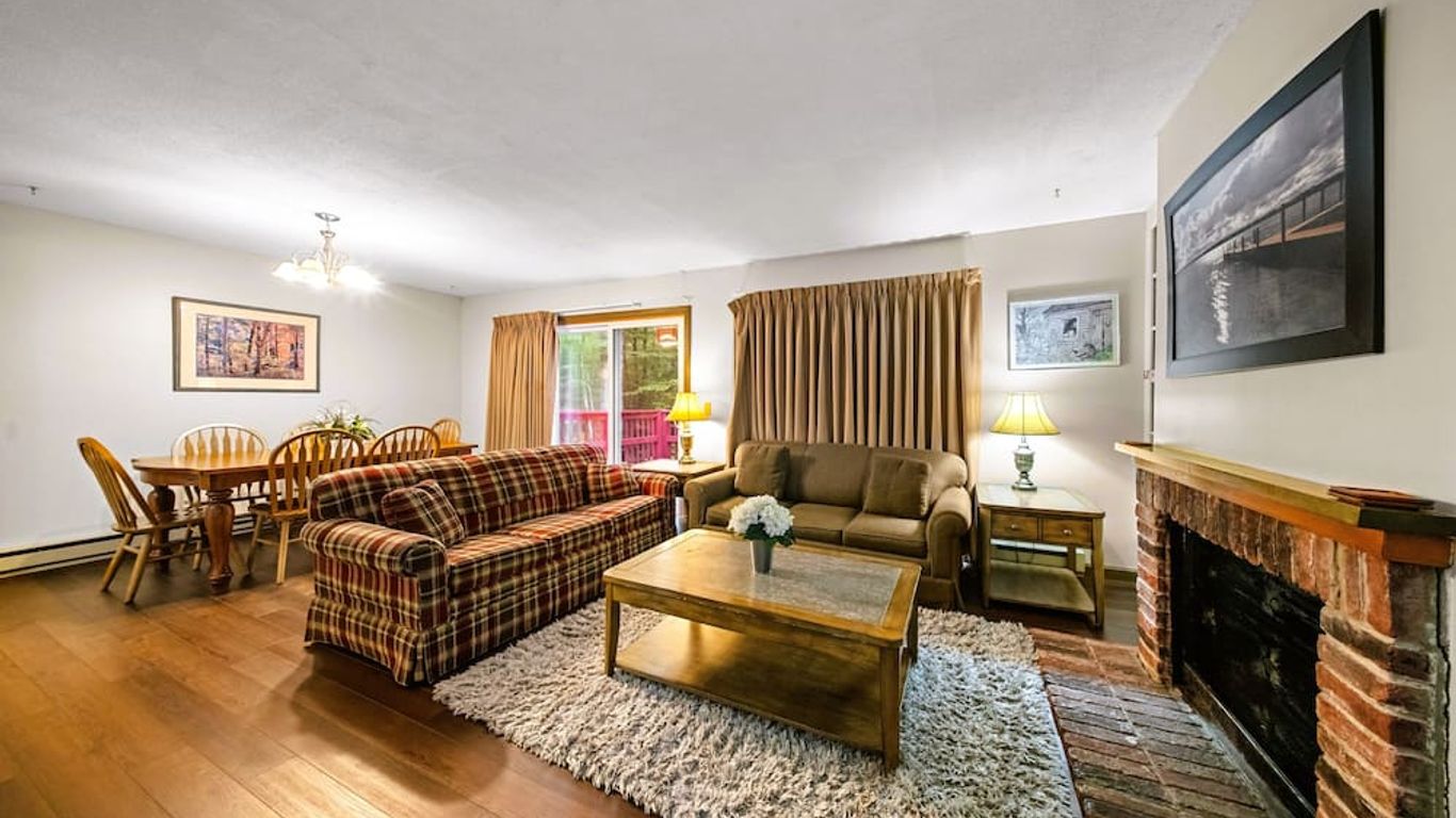 Evergreen Valley Inn