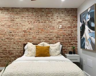 Near JHU & Downtown - Luxury Modern 4bd/3.5bath Rowhome w/ Outdoor Lounge - Baltimore - Habitación