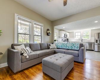 Williamstown Vacation Rental Private Deck and Yard - Williamstown - Sala de estar