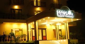 Hotel Kbs Grand - Shirdi - Edificio