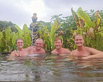 Onion Garden And Natural Hotspring - Kintamani