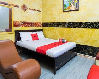Trang Thu 2 Hotel - Ho Chi Minh City - Building