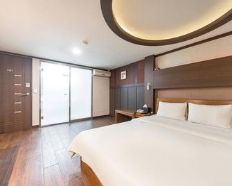 Hotel J Suwon - Suwon - Bedroom