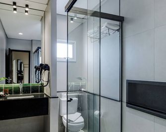 Hotel Parati Minas - Uberlândia - Baño