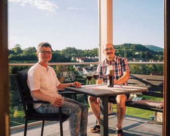 Ferienwohnung Altensteinblick - Bad Liebenstein - Balkon