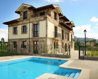 Apartamento Casona de la Viesca - Liendo - Pool