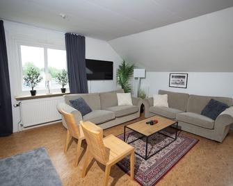 Cozy loft in Anderstorp - easy living - Anderstorp - Sala de estar