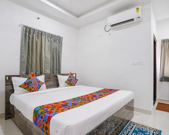 Fabhotel Rooms 27 - Hitech City - Hyderabad - Dormitor