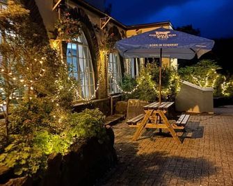 Royal Goat Hotel - Porthmadog - Patio