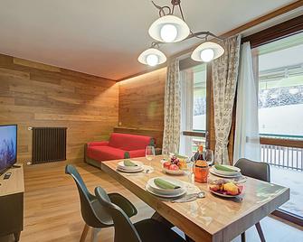 The Lovely Nest - Happy Rentals - Bardonecchia - Dining room