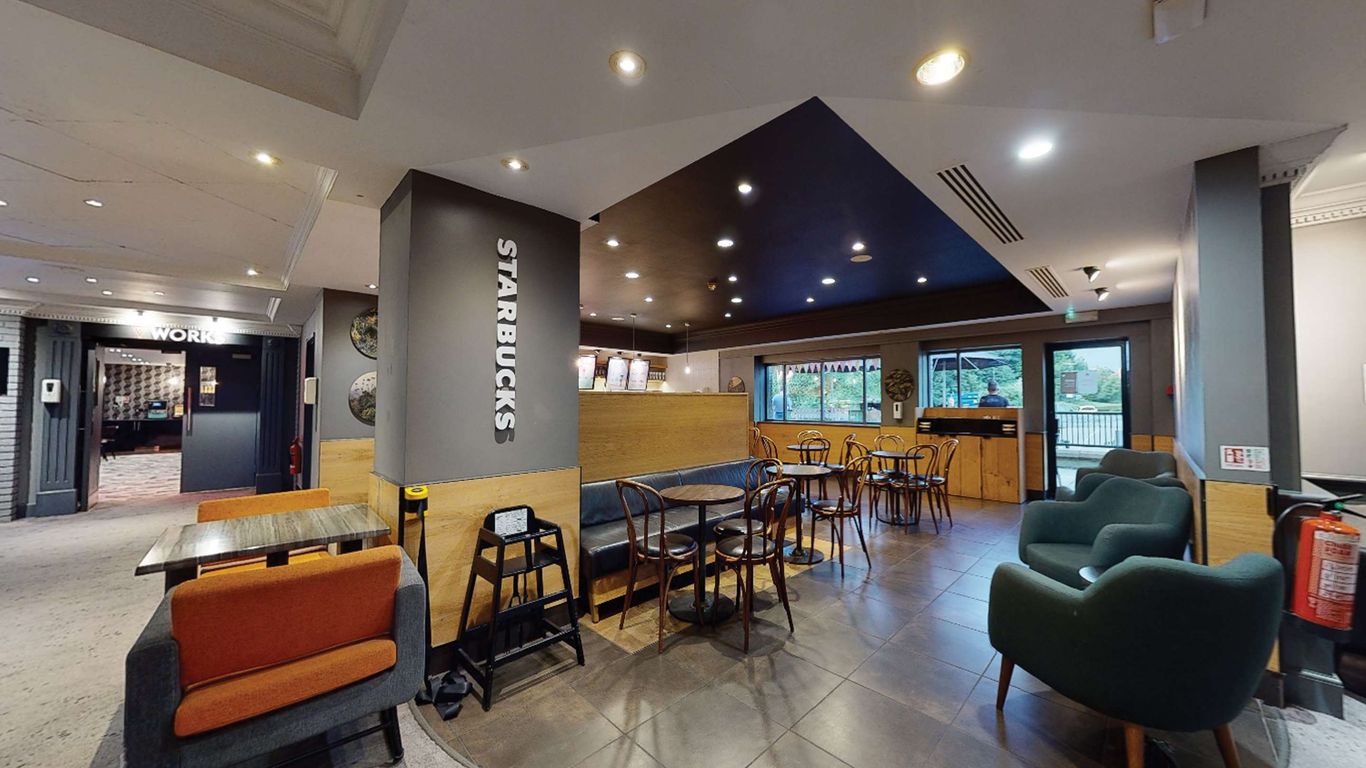 Village Hotel Leeds North