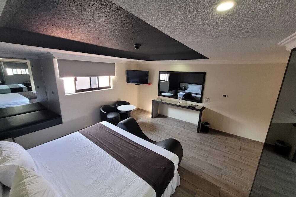 Real La Viga Motel - Mexico by - Soverom