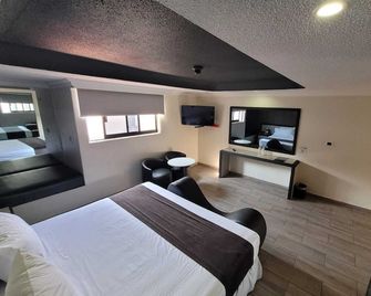 Real La Viga Motel - Mexico by - Soverom