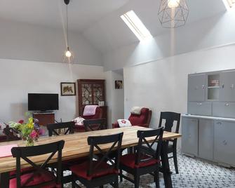 Holiday by the River Shannon in Centre of Ireland - Banagher - Comedor