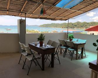 Amadeus Inn - El Nido - Balcony