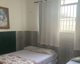 Hotel Safari Cuiaba - Cuiabá - Bedroom