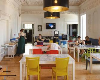 Lisb'on Hostel - Lisbon - Restaurant