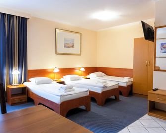 Noclegi Hit Rooms & Apartments - Varsovia - Habitación