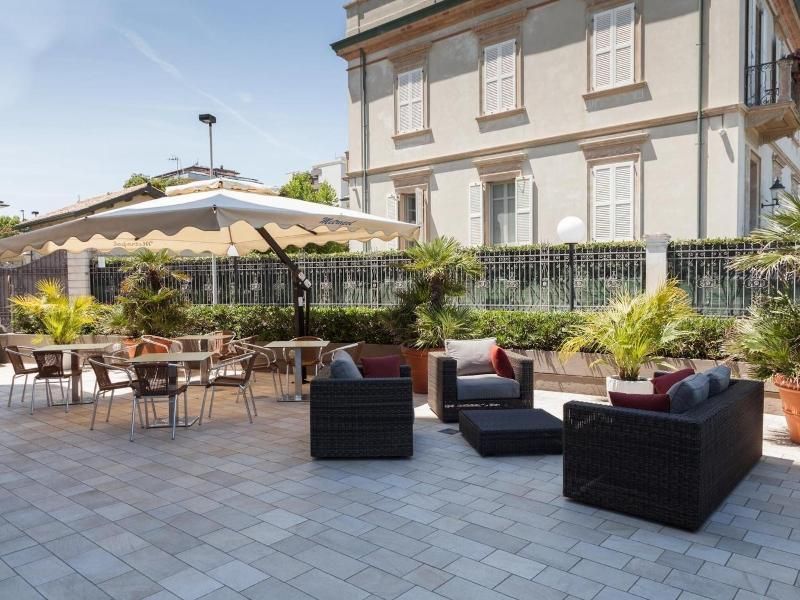 هوتل ميتروبول