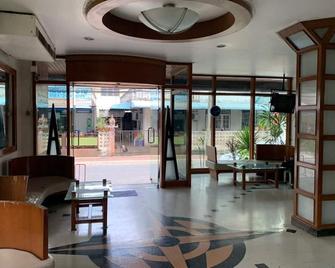Petchpailyn Hotel - Phitsanulok - Lobby