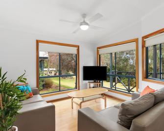 Blue Lake Holiday Park - Mount Gambier - Wohnzimmer