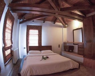 Titagion Hotel - Neochori