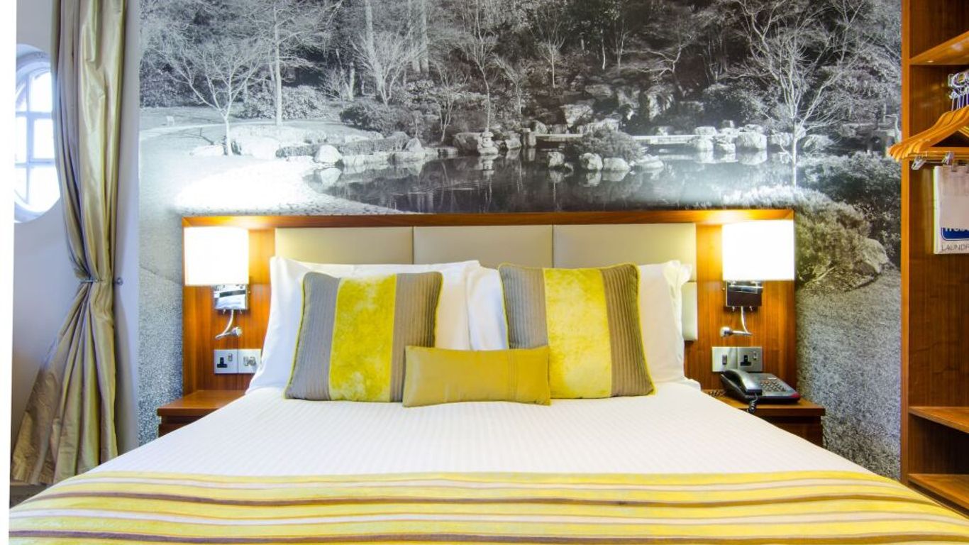 Seraphine Kensington Olympia Hotel