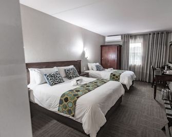 Hotel 247 @ White River - White River - Bedroom