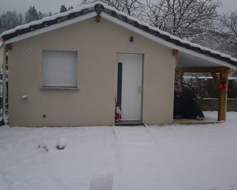 Quiet, restful gîte. - Pouxeux - Edificio
