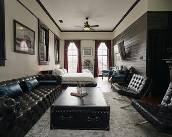 Royal Street Inn & Bar - New Orleans - Bedroom
