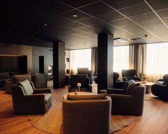 Bjerkvik Hotell - Bjerkvik - Lounge