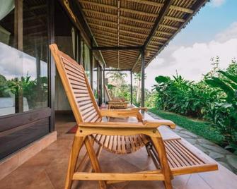 Bersila La Maison Du Bonheur - Payangan - Patio