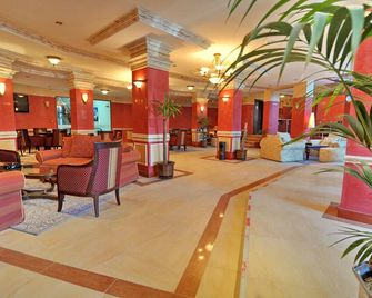 Grand Monastery Private Apartments - Pamporovo - Lobby