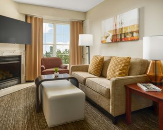 Homewood Suites by Hilton Providence-Warwick - Warwick - Living room
